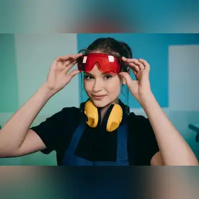 安若桐